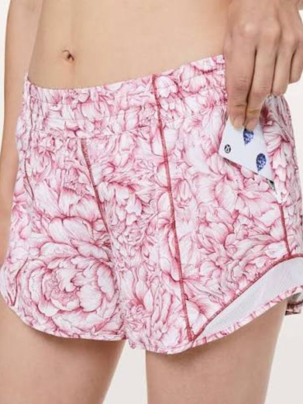 Lululemon Hotty Hot Shorts Sz 8 4" Floral Bloom Star Ruby Pink & White